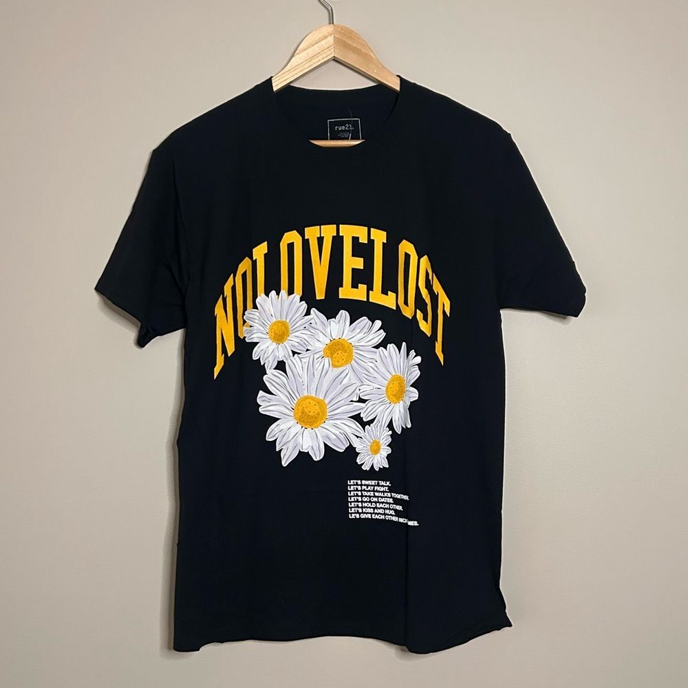 Rue 21 Nolovelost Daisey Graphic Tee Shirt Size Medium